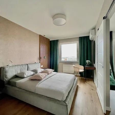 River Paradise With Parking Spot * Wroclaw