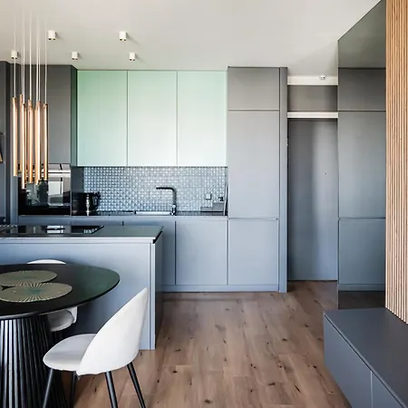 River Paradise With Parking Spot * ורוצלב