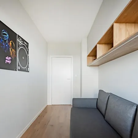 River Paradise With Parking Spot דירה ורוצלב