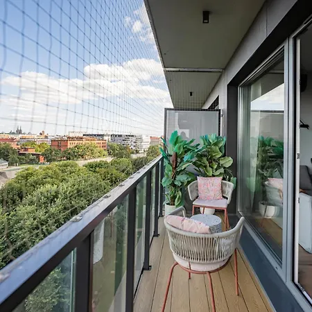 River Paradise With Parking Spot