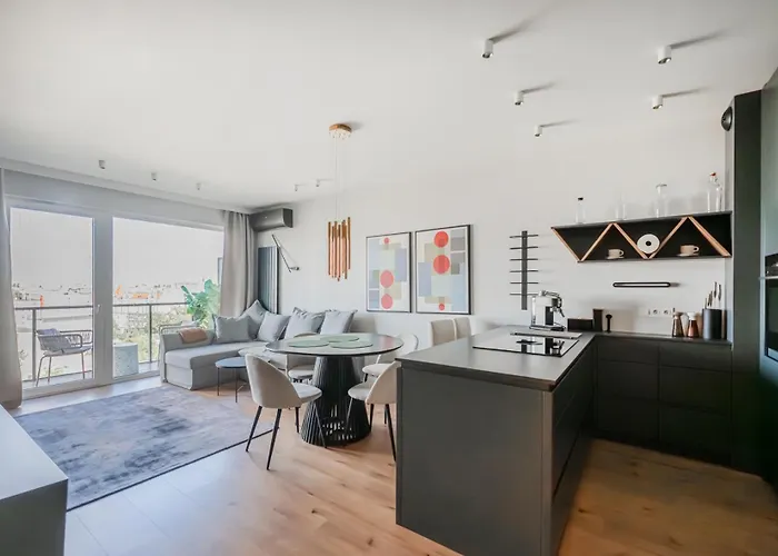 River Paradise With Parking Spot *